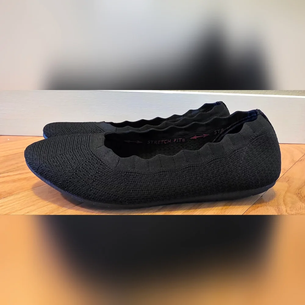 Skechers Women's 8 Black Cleo Knit Ballet Flats NWOT Memory Foam